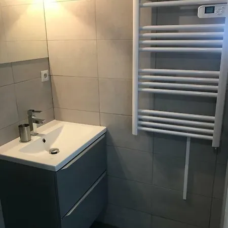 Studio, Piscine
